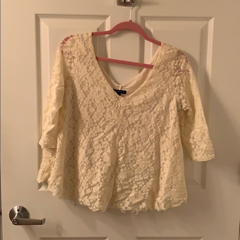 Lace 3/4 Length Sleeve Top - American Eagle - M